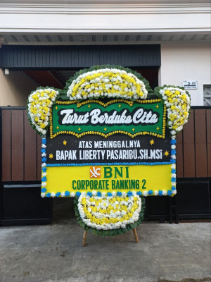 Papan Bunga Duka di Hative Besar