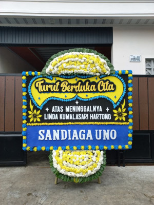 Papan Bunga Duka di Hative Besar